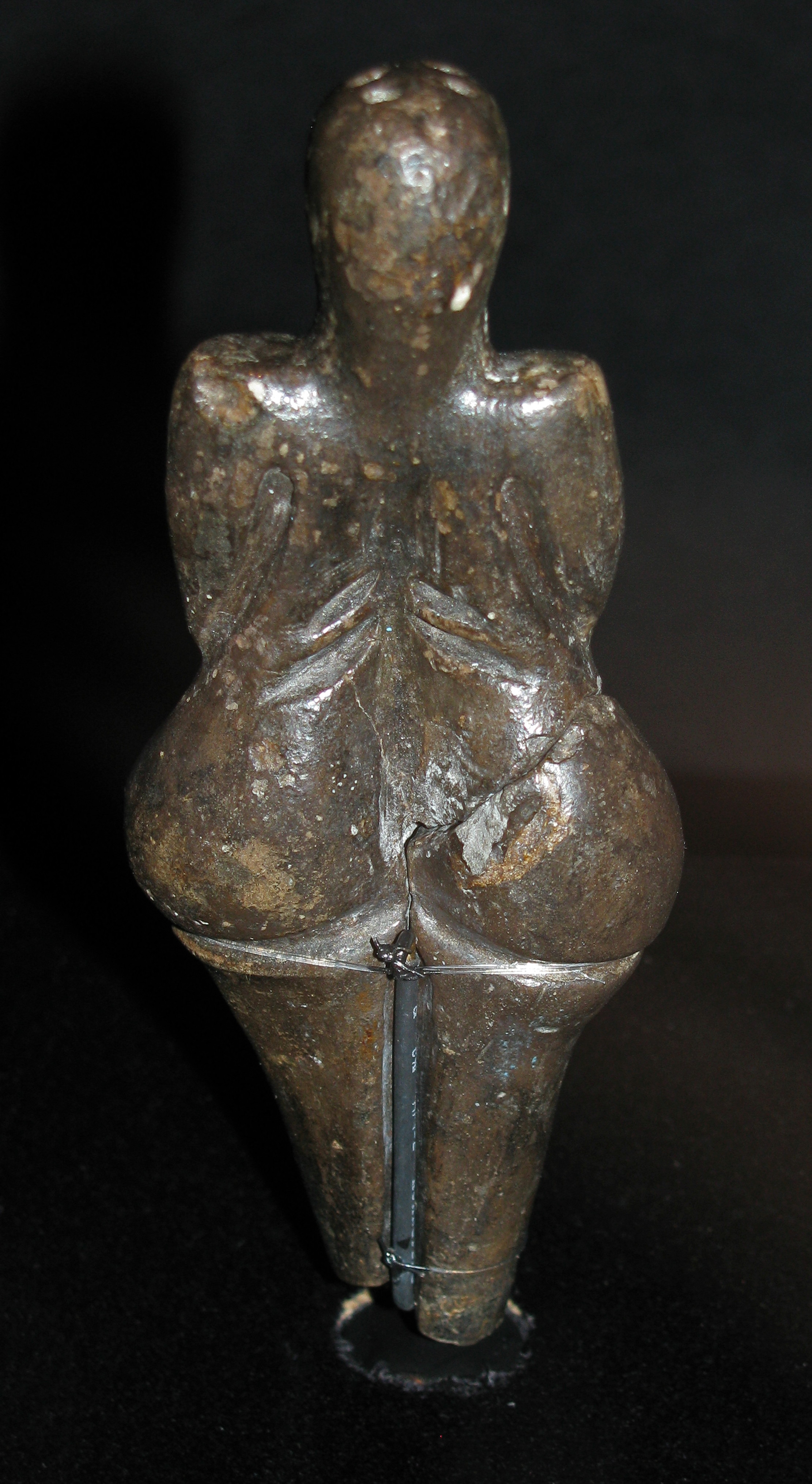 Venus of Dolni Vestonice